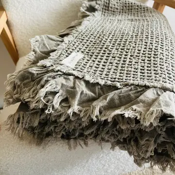 Organic Cotton Waffle Throw | Mama & Tochter